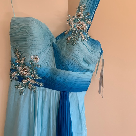 Blue light Maxi Dress size 6, 8 - Picture 2 of 6
